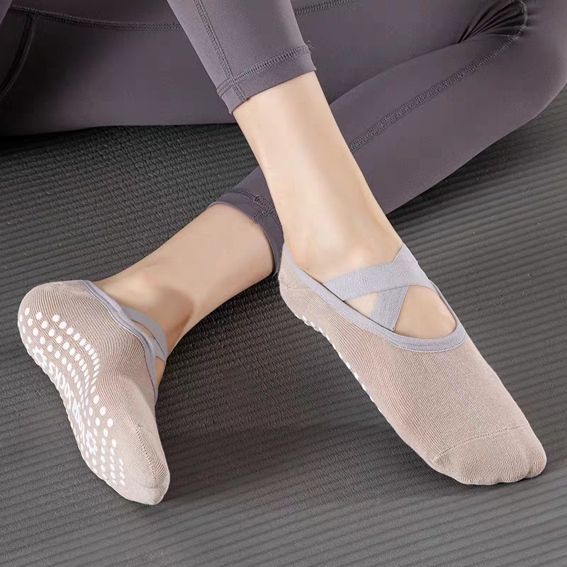 プロフェッショナル女性ヨガソックスシリコーン滑り止めバレエピ - Yoga & Fitness With Faye The Well Being Studio Abbots Langley Reviews のレビューと価格