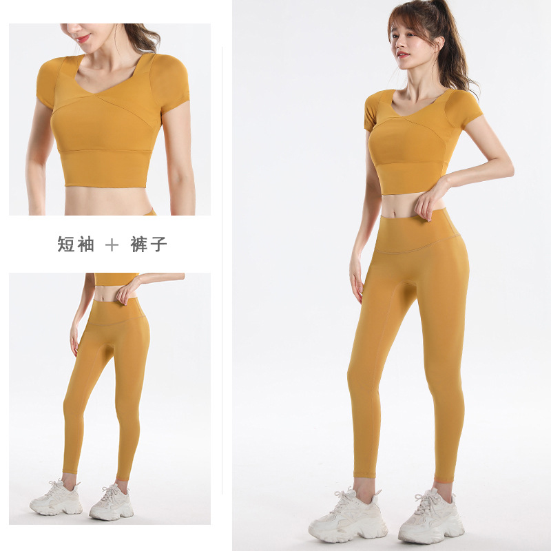 速乾性スポーツトップ（内蔵ブラ付き）プラスサイズ 2026年 - Yoga & Fitness With Faye The Well Being Studio Abbots Langley Reviews のレビューと価格